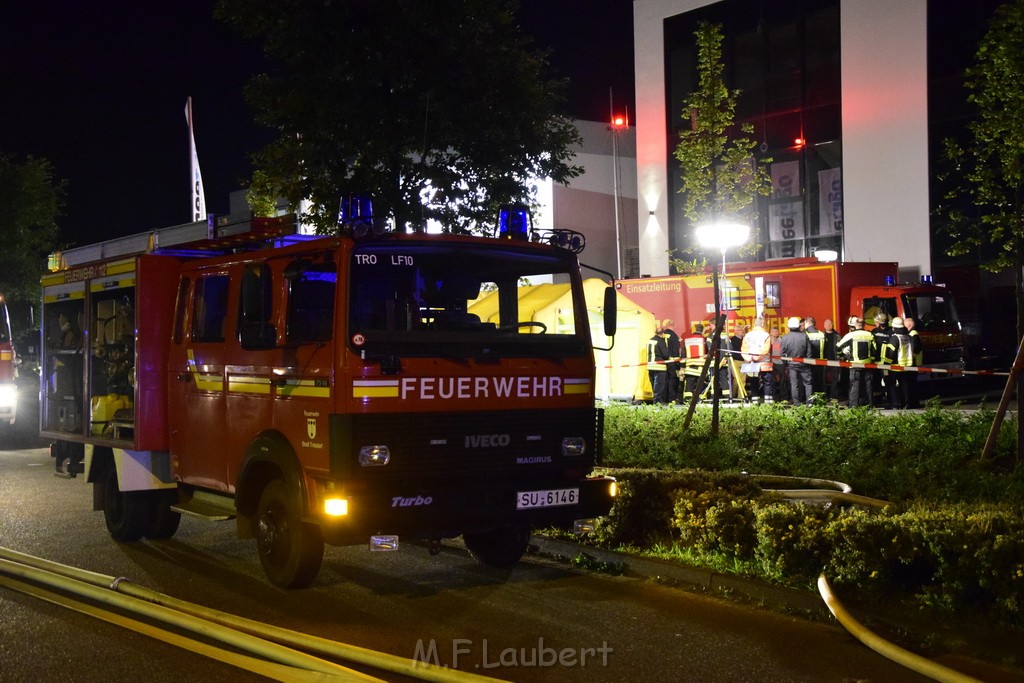 Grossbrand Halle Troisdorf Kriegsdorf Junkersring P629.JPG - Miklos Laubert